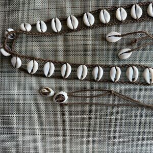 Brown Shell-Embellished Women's Belt